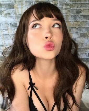 Индивидуалка Соня +7(981)136-33-84 Питера